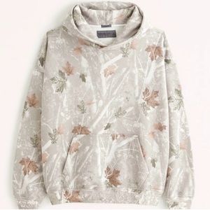 Men’s Abercrombie Oversized Off White Camo Hoodie